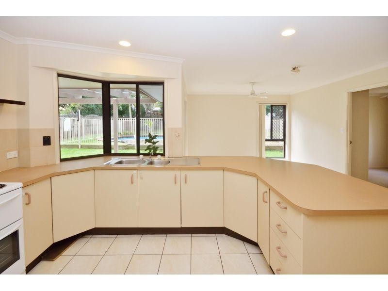 35 Wollomia Way, Sunrise Beach QLD 4567