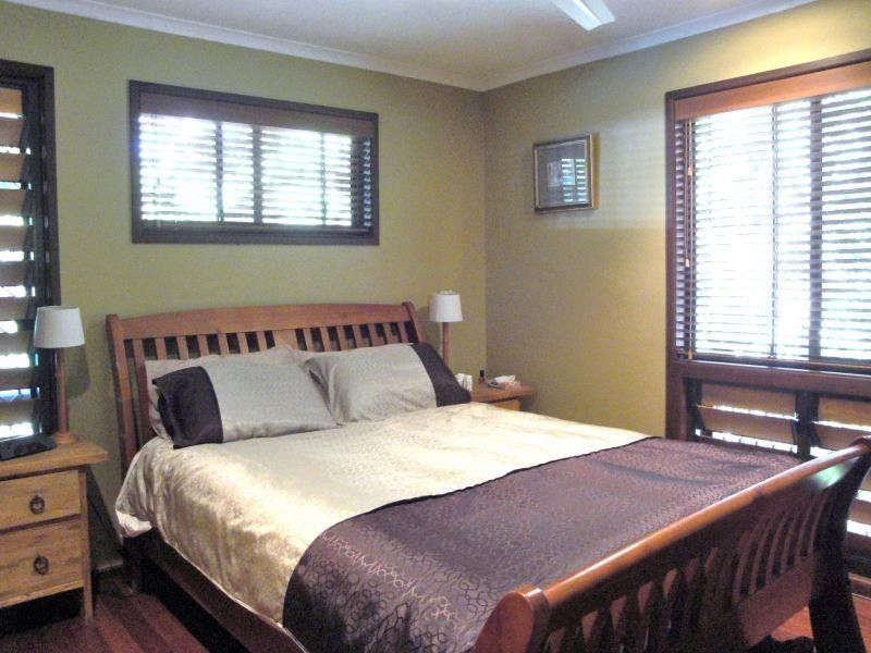 6 Coates Drive, Boreen Point QLD 4565