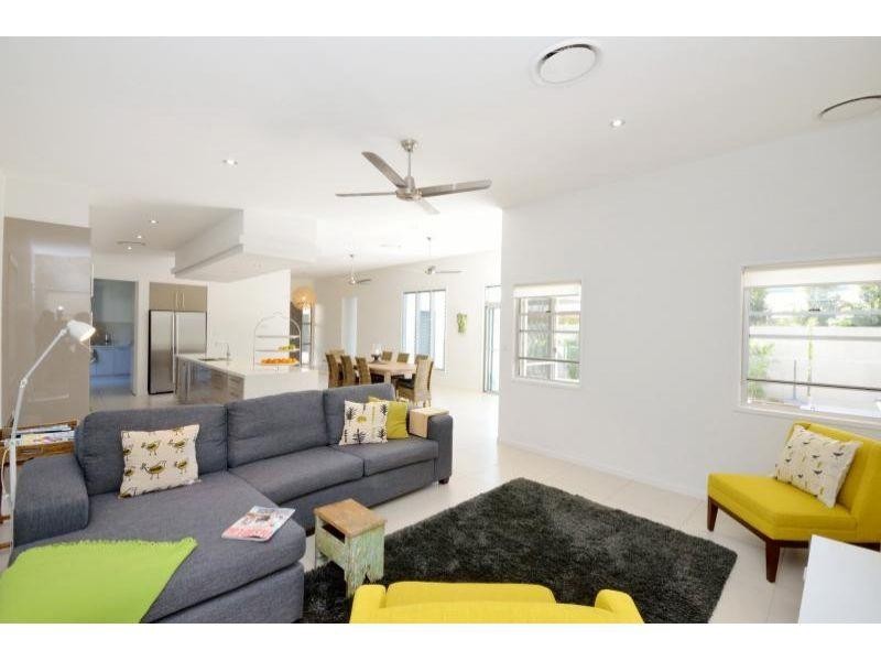 33 Hay Street, Tewantin QLD 4565