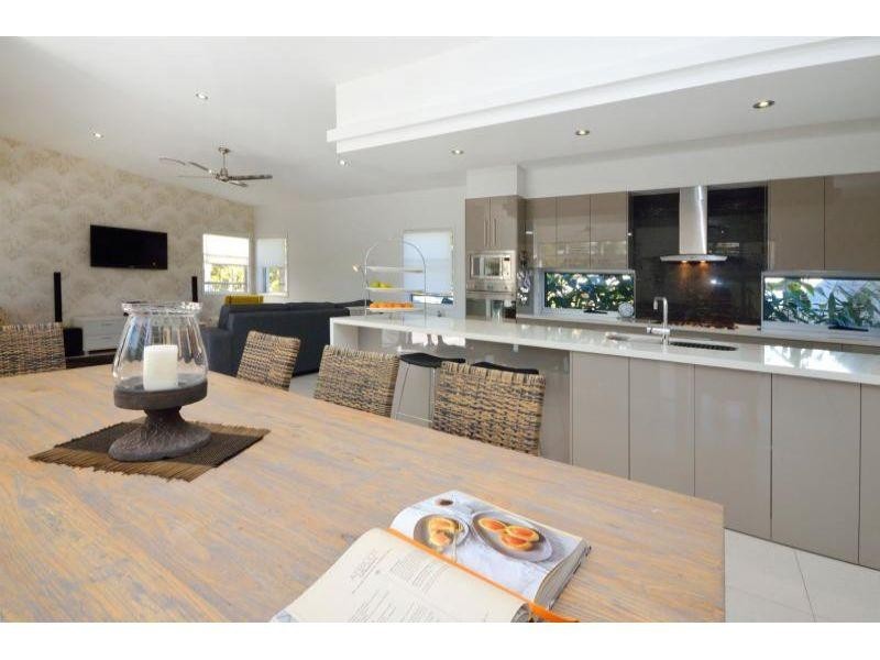 33 Hay Street, Tewantin QLD 4565