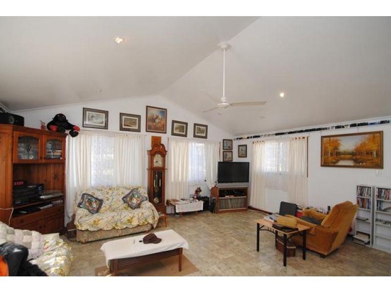 64 Duggan Road, The Palms QLD 4570