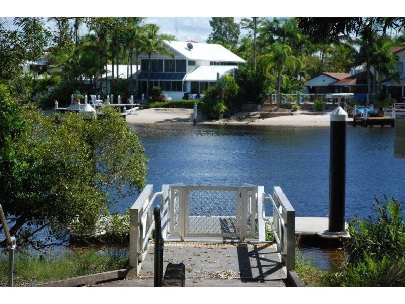 25 Banksia Avenue, Noosa Heads QLD 4567