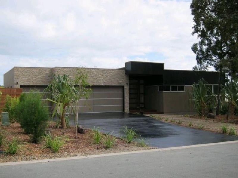 25 Banksia Avenue, Noosa Heads QLD 4567