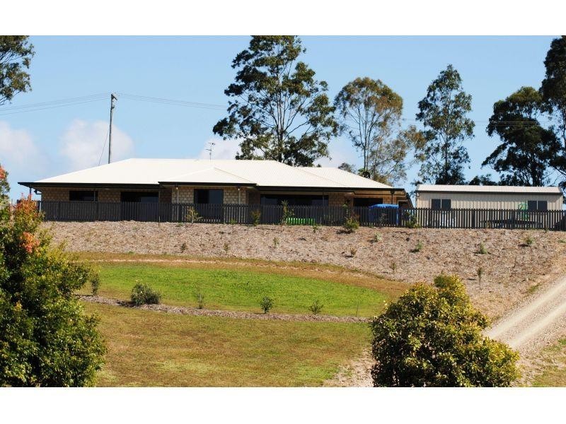 9 Daybreak Ct, Tamaree QLD 4570