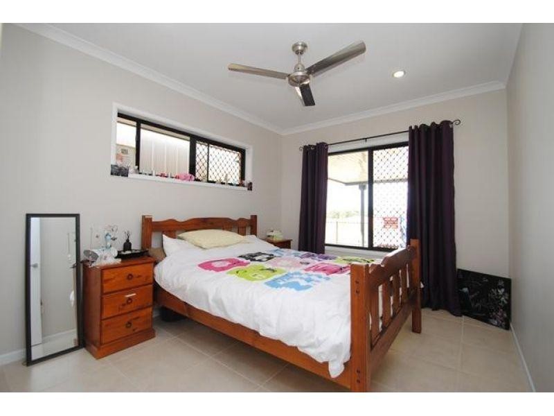 9 Daybreak Ct, Tamaree QLD 4570