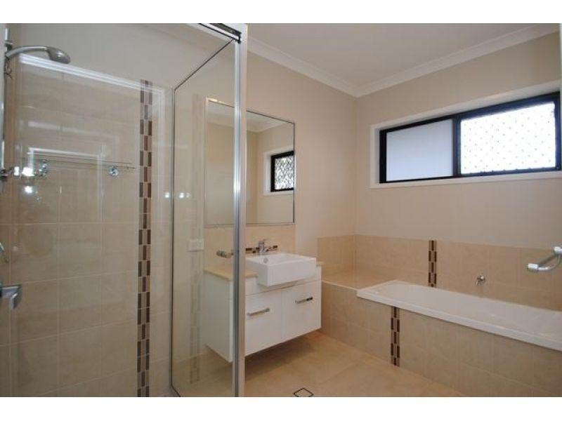 9 Daybreak Ct, Tamaree QLD 4570