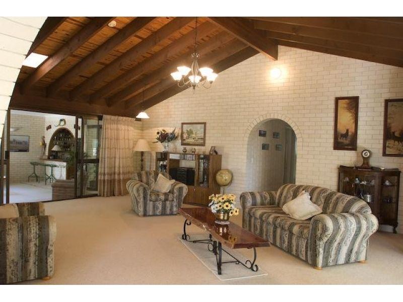 98 Goodwin St, Tewantin QLD 4565