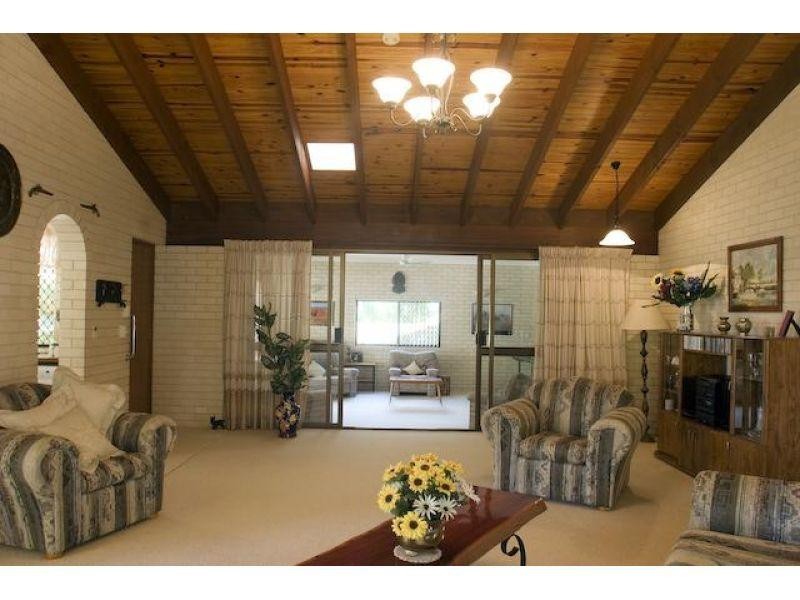 98 Goodwin St, Tewantin QLD 4565