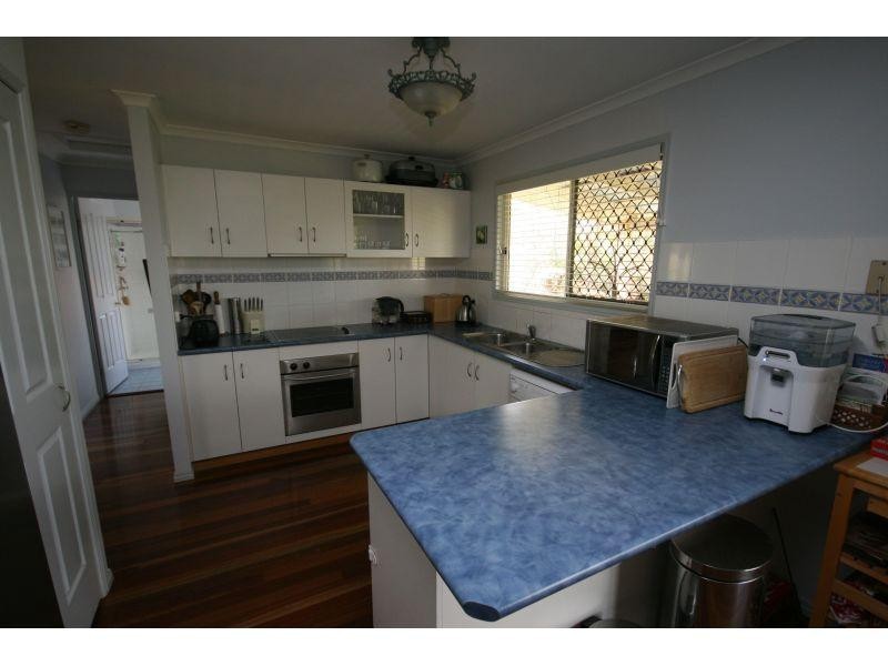 111 Sorensen Road, Southside QLD 4570