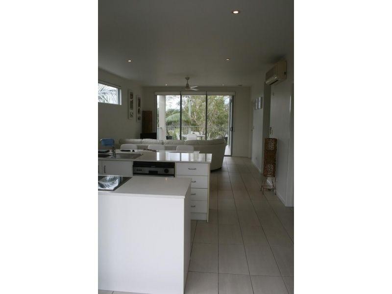 12/18-20 Howard Street, Noosaville QLD 4566