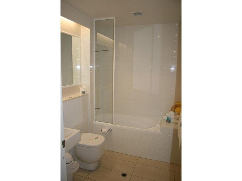 12/18-20 Howard Street, Noosaville QLD 4566