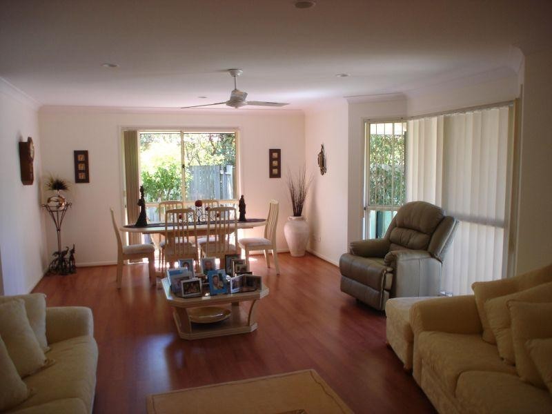 11 Dun Street, Tewantin QLD 4565