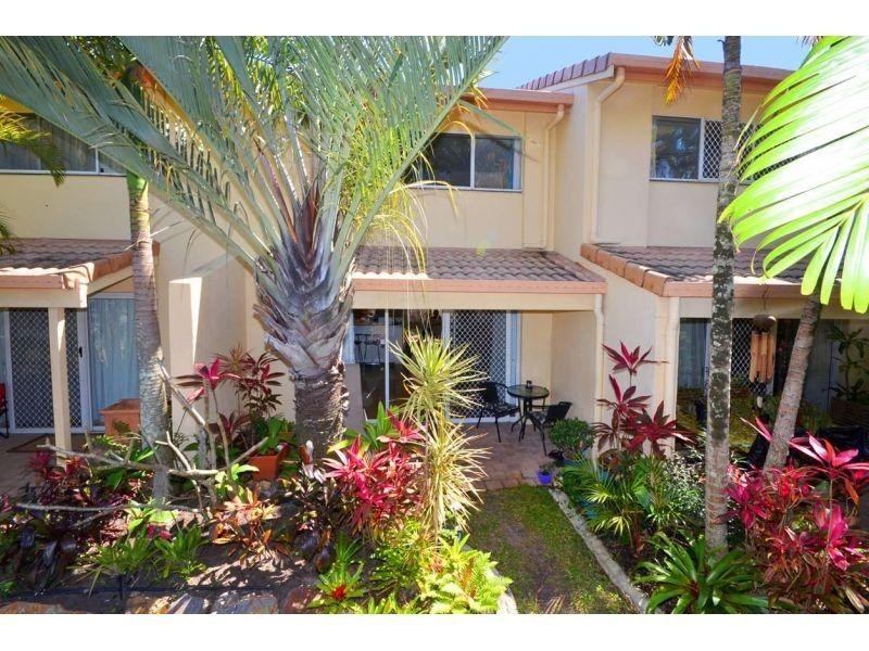 U2/261 Weyba Rd, Noosaville QLD 4566