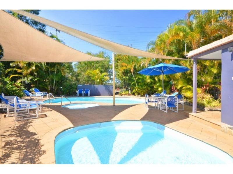 U2/261 Weyba Rd, Noosaville QLD 4566