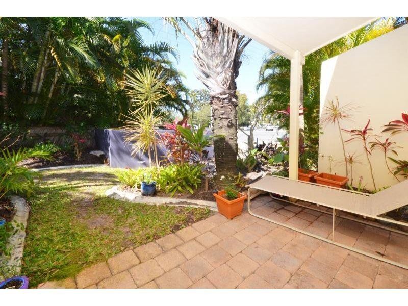 U2/261 Weyba Rd, Noosaville QLD 4566
