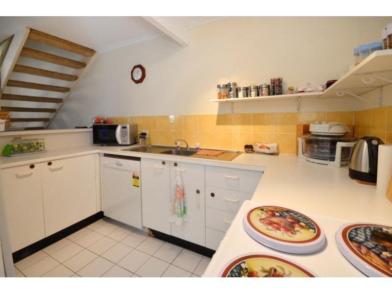 U2/261 Weyba Rd, Noosaville QLD 4566