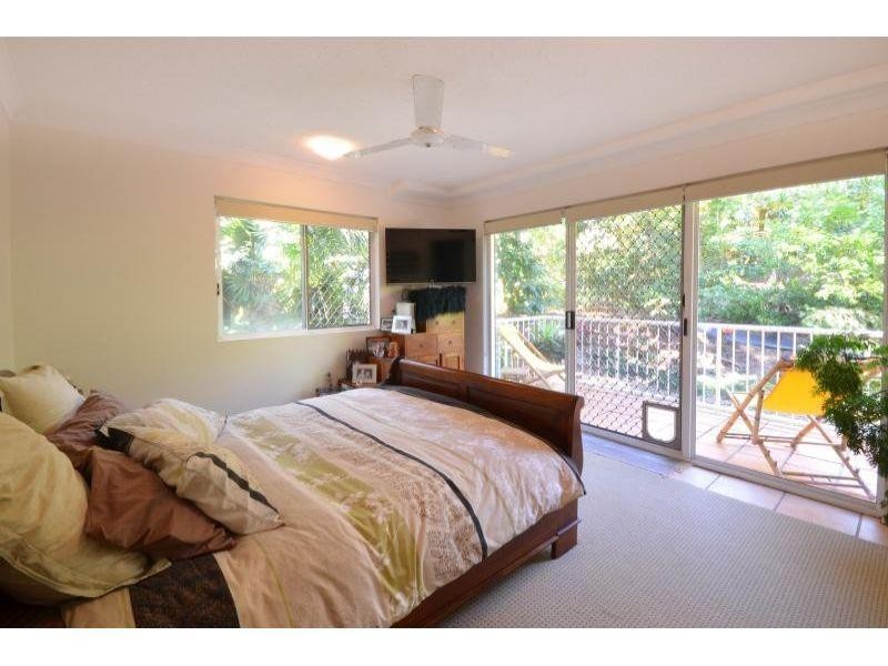1/12 Edgar Bennett Avenue, Noosa Heads QLD 4567