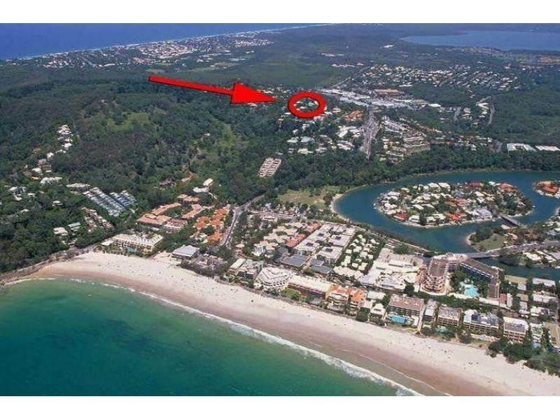 8 Attunga Heights, Noosa Heads QLD 4567