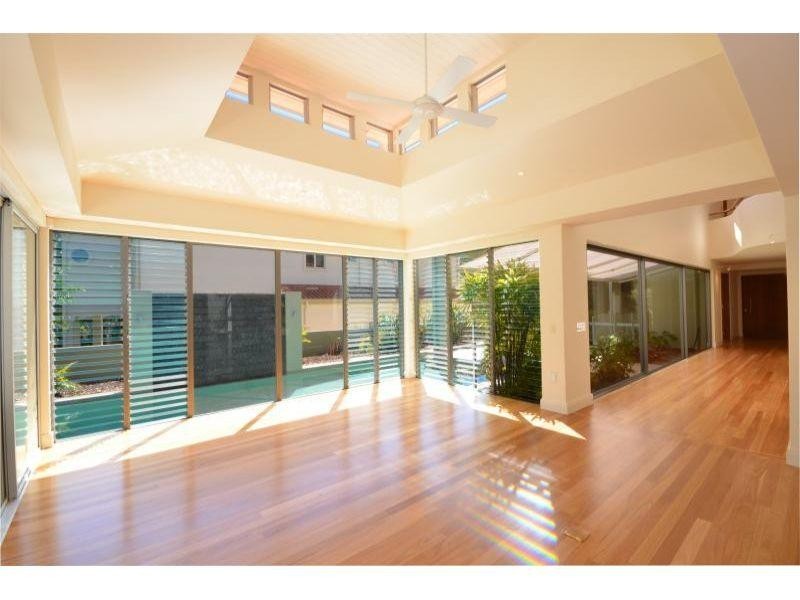 747 Noosa Springs Dr, Noosa Springs QLD 4567