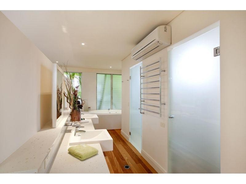 747 Noosa Springs Dr, Noosa Springs QLD 4567