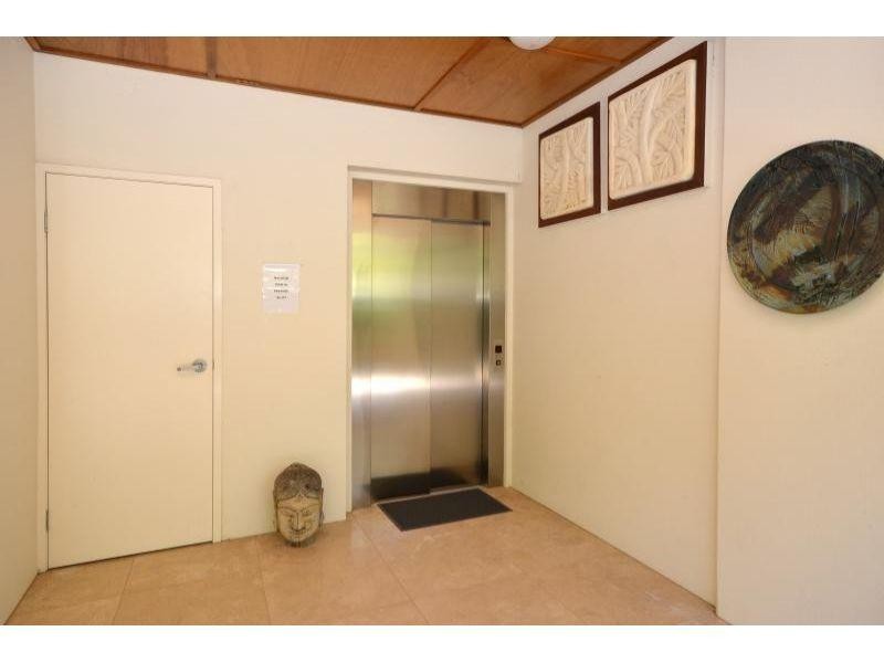 2/55 Elizabeth St, Noosaville QLD 4566