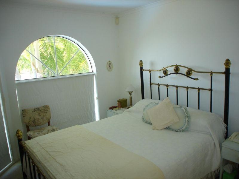 17 Shorehaven Drive, Noosaville QLD 4566