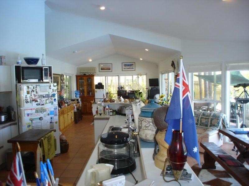 17 Shorehaven Drive, Noosaville QLD 4566