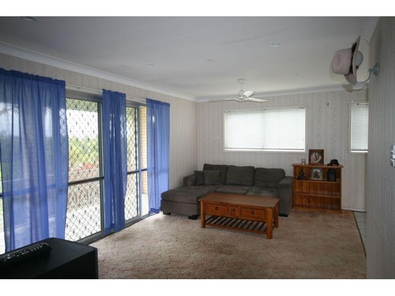34 Beresford Crescent, Gympie QLD 4570