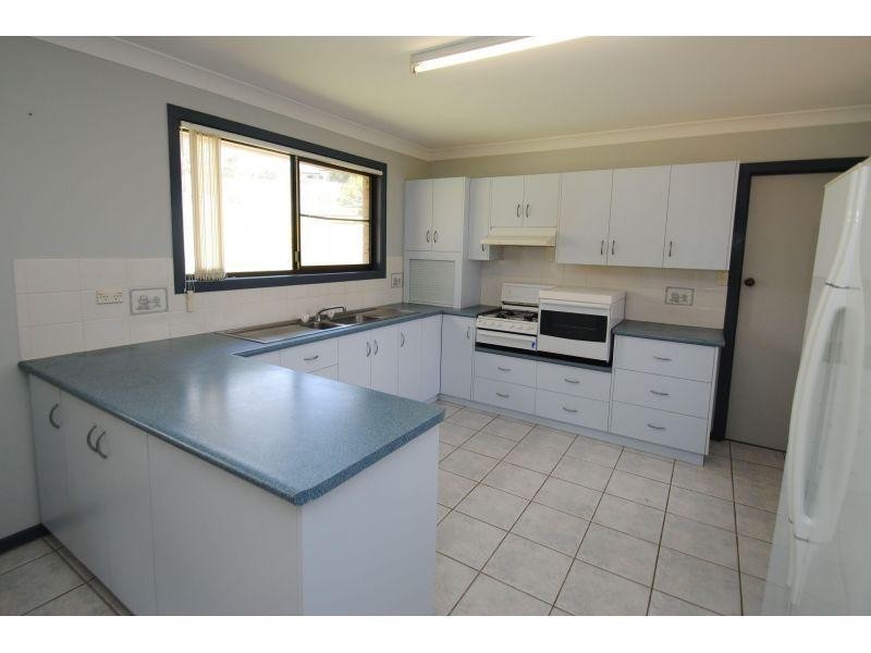 22 Davey Road, Southside QLD 4570
