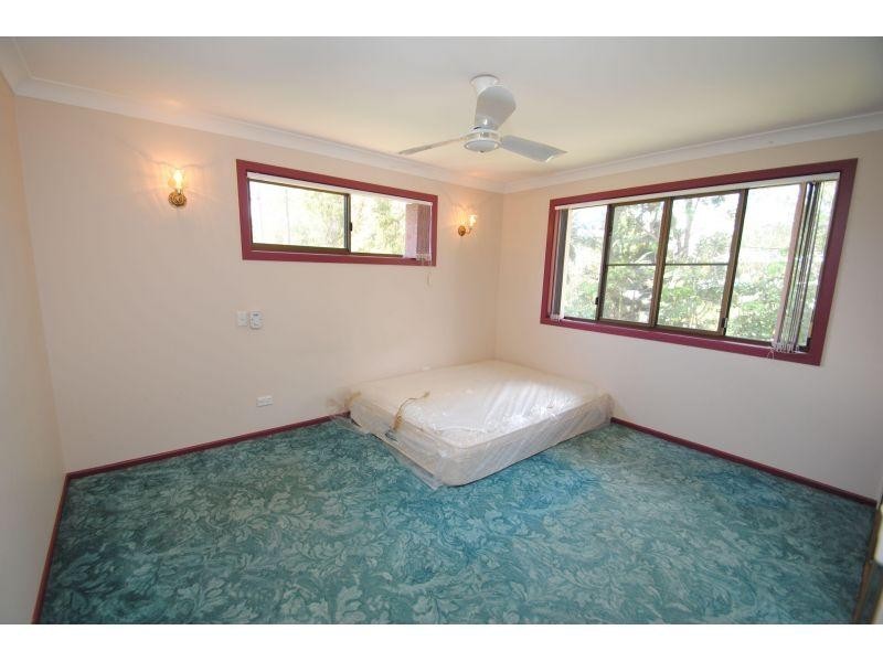 22 Davey Road, Southside QLD 4570
