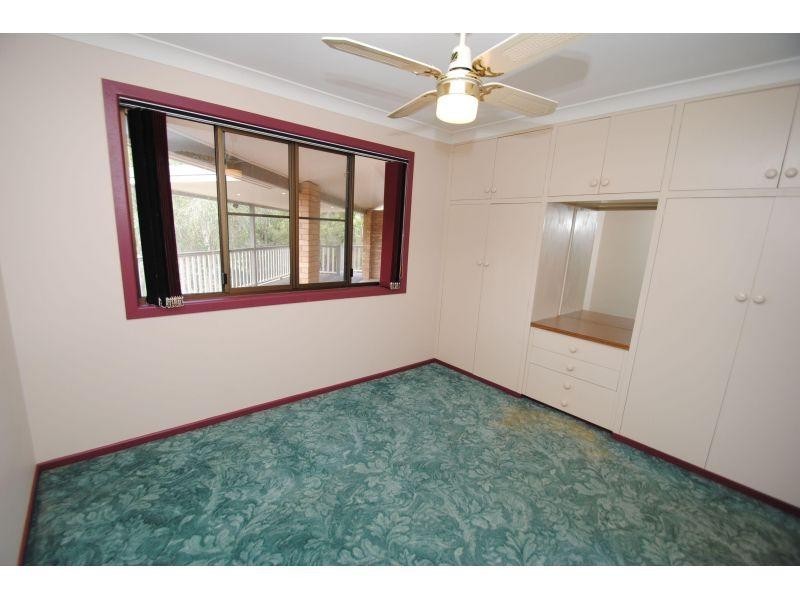 22 Davey Road, Southside QLD 4570