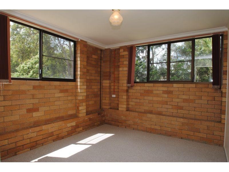 22 Davey Road, Southside QLD 4570