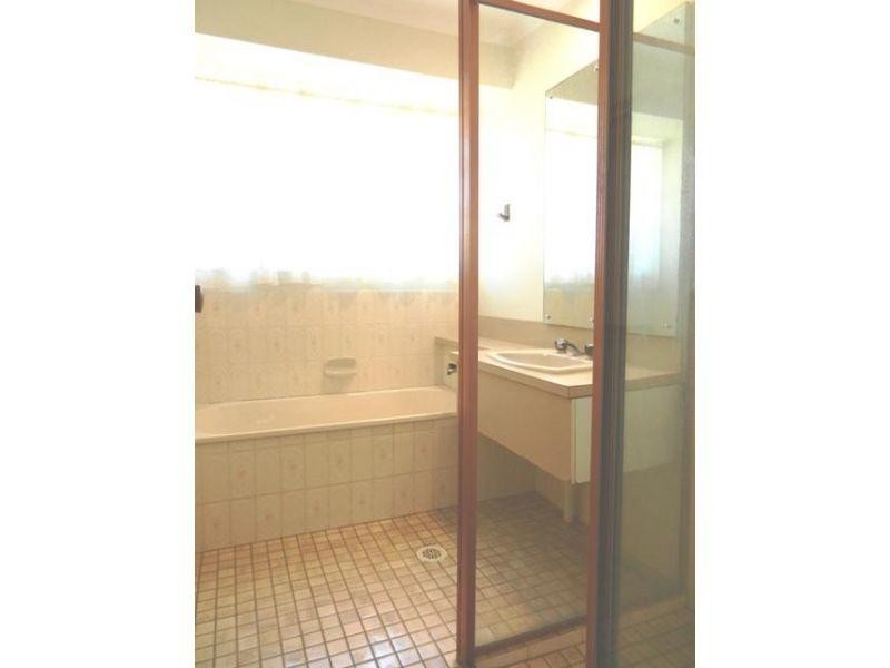 58 Teewah Road, Boreen Point QLD 4565