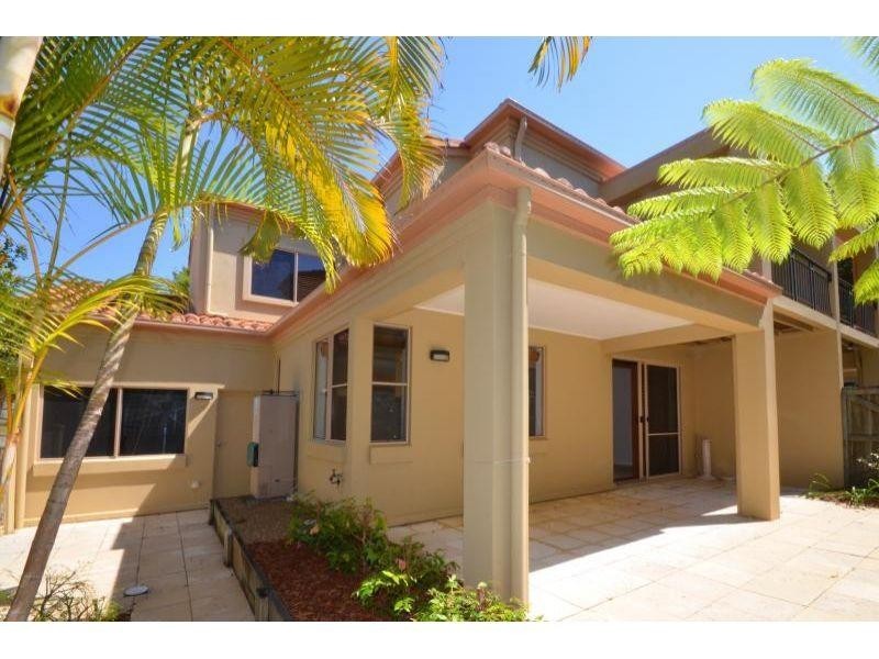 144/61 Noosa Springs Dr, Noosa Springs QLD 4567