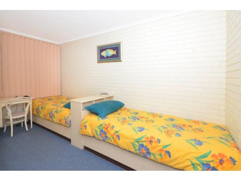 2/15 Russell St, Noosaville QLD 4566