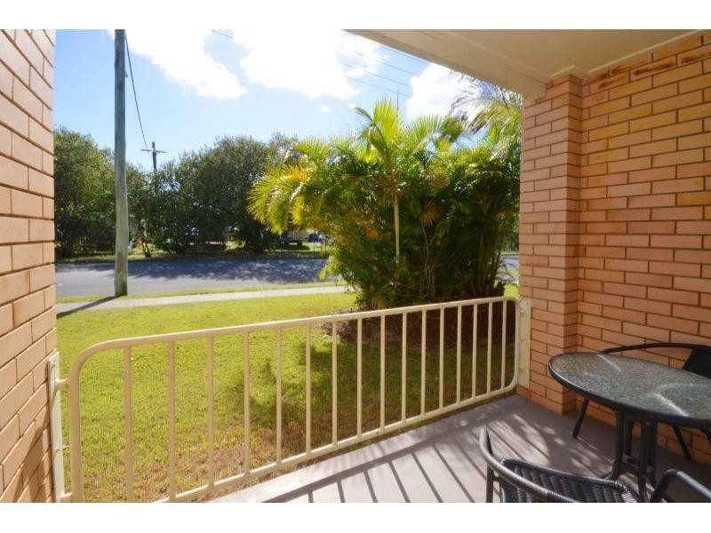 2/15 Russell St, Noosaville QLD 4566