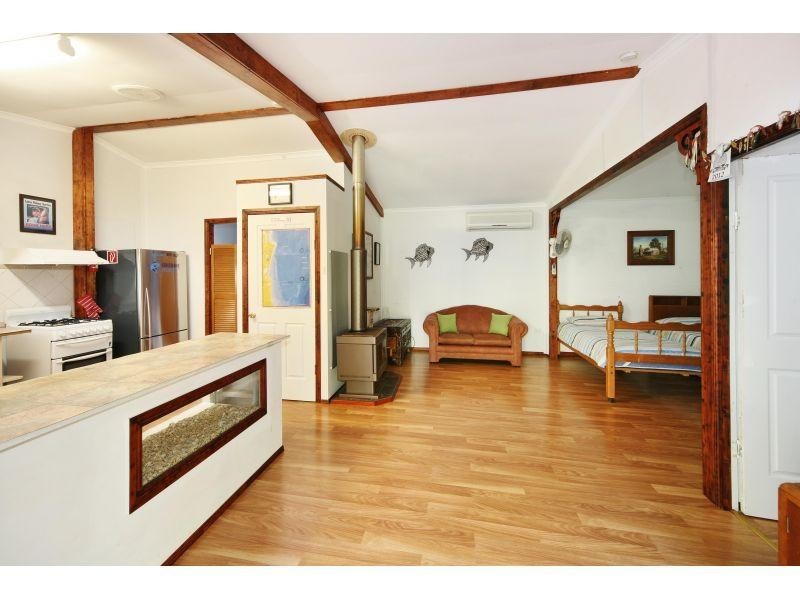 834 Cootharaba Road, Cootharaba QLD 4565