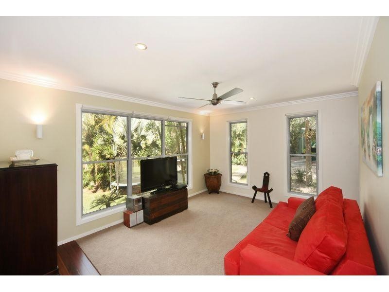 834 Cootharaba Road, Cootharaba QLD 4565