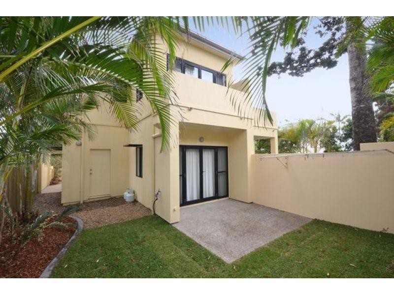 1/8 Angler Street, Noosa Heads QLD 4567