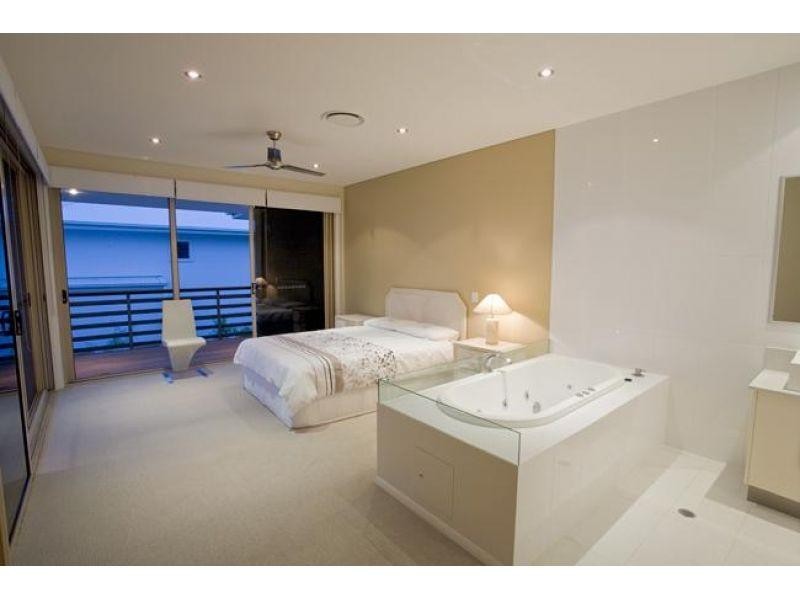 4/233-235 Weyba Road, Noosaville QLD 4566