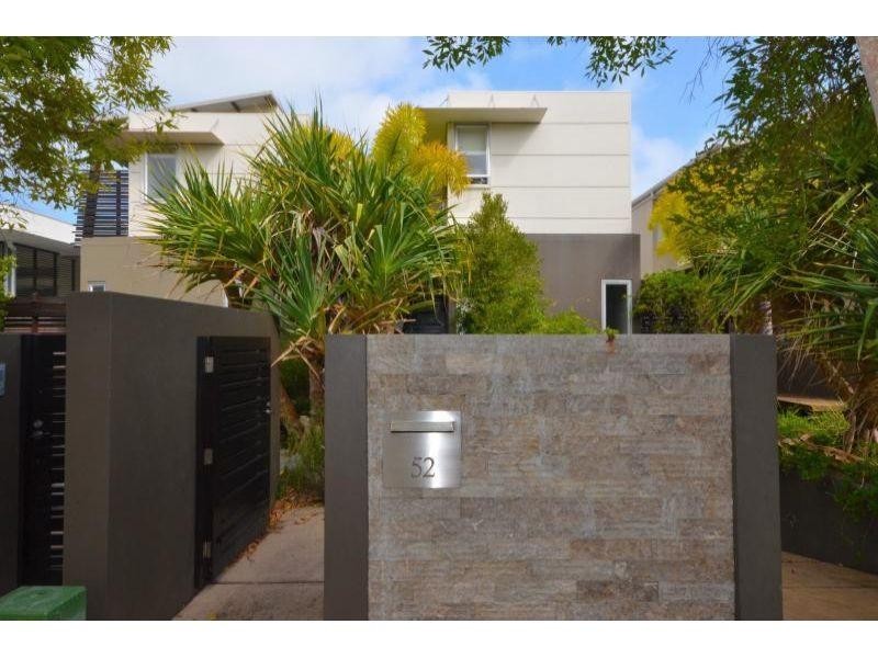 52 Ferguson Street, Sunshine Beach QLD 4567