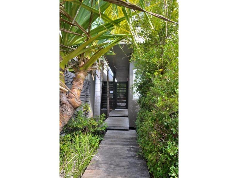 52 Ferguson Street, Sunshine Beach QLD 4567