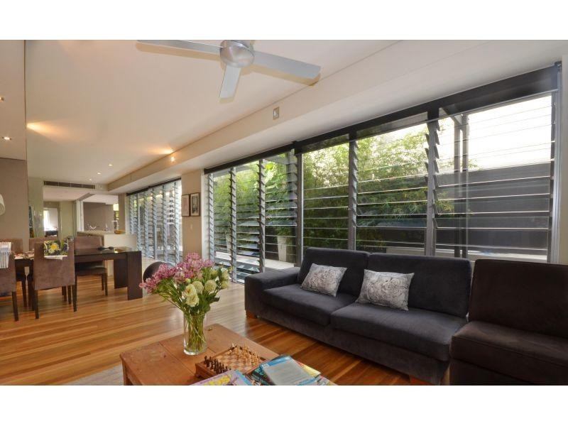 52 Ferguson Street, Sunshine Beach QLD 4567