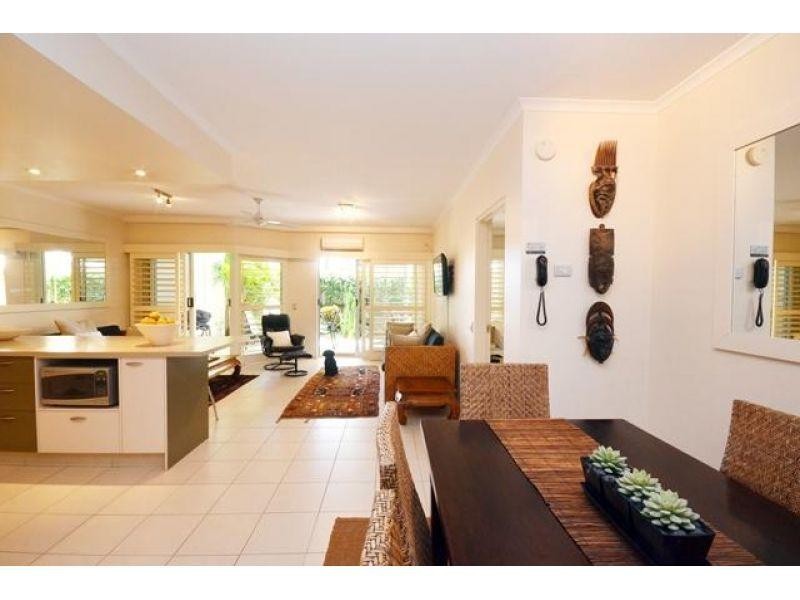 3/144 Noosa Parade, Noosaville QLD 4566