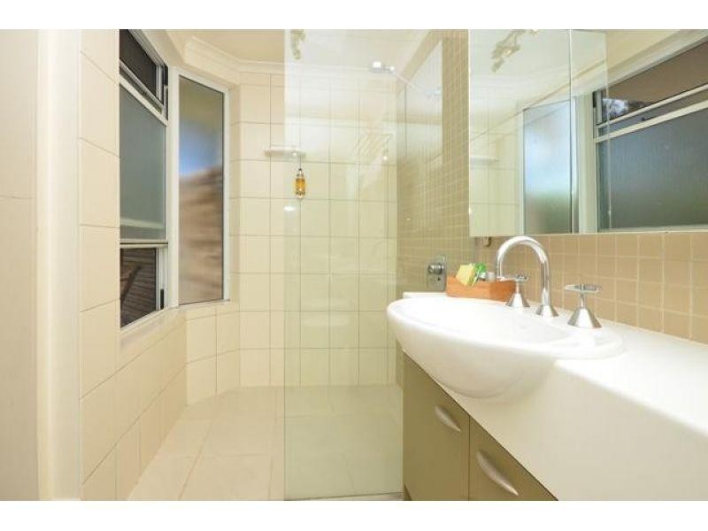 3/144 Noosa Parade, Noosaville QLD 4566