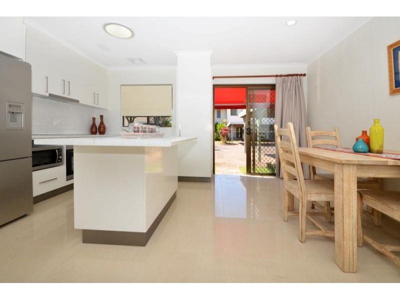 5/130 Noosa Parade, Noosaville QLD 4566