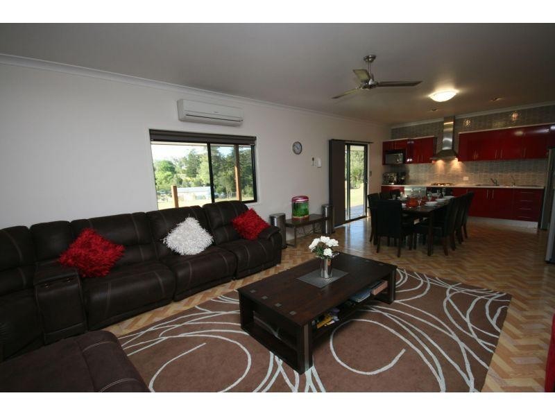 19 Sunview Court, Pie Creek QLD 4570