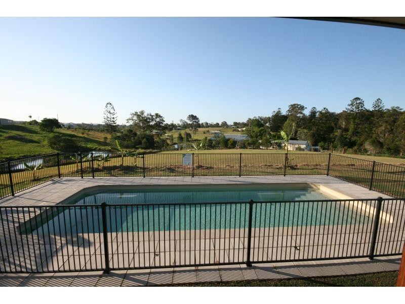 19 Sunview Court, Pie Creek QLD 4570