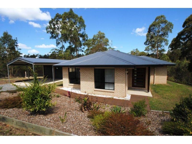 10 Parakeet Court, Tamaree QLD 4570