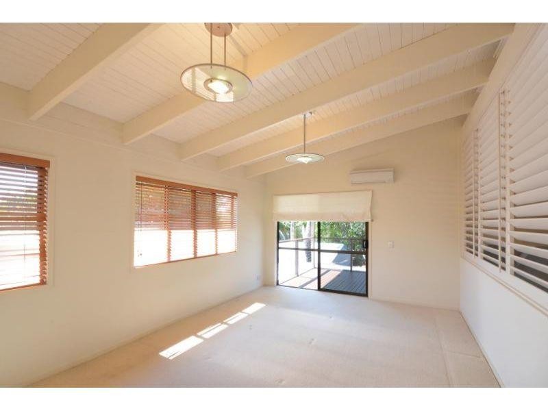 88 Ward St, Tewantin QLD 4565